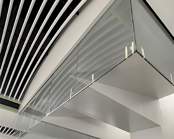 旬阳玻璃旬阳挡烟垂壁