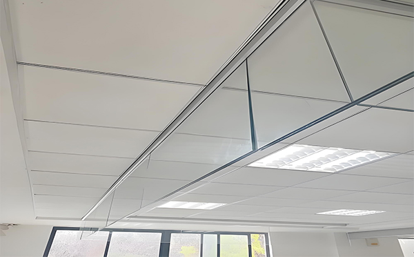 旬阳玻璃挡烟垂壁